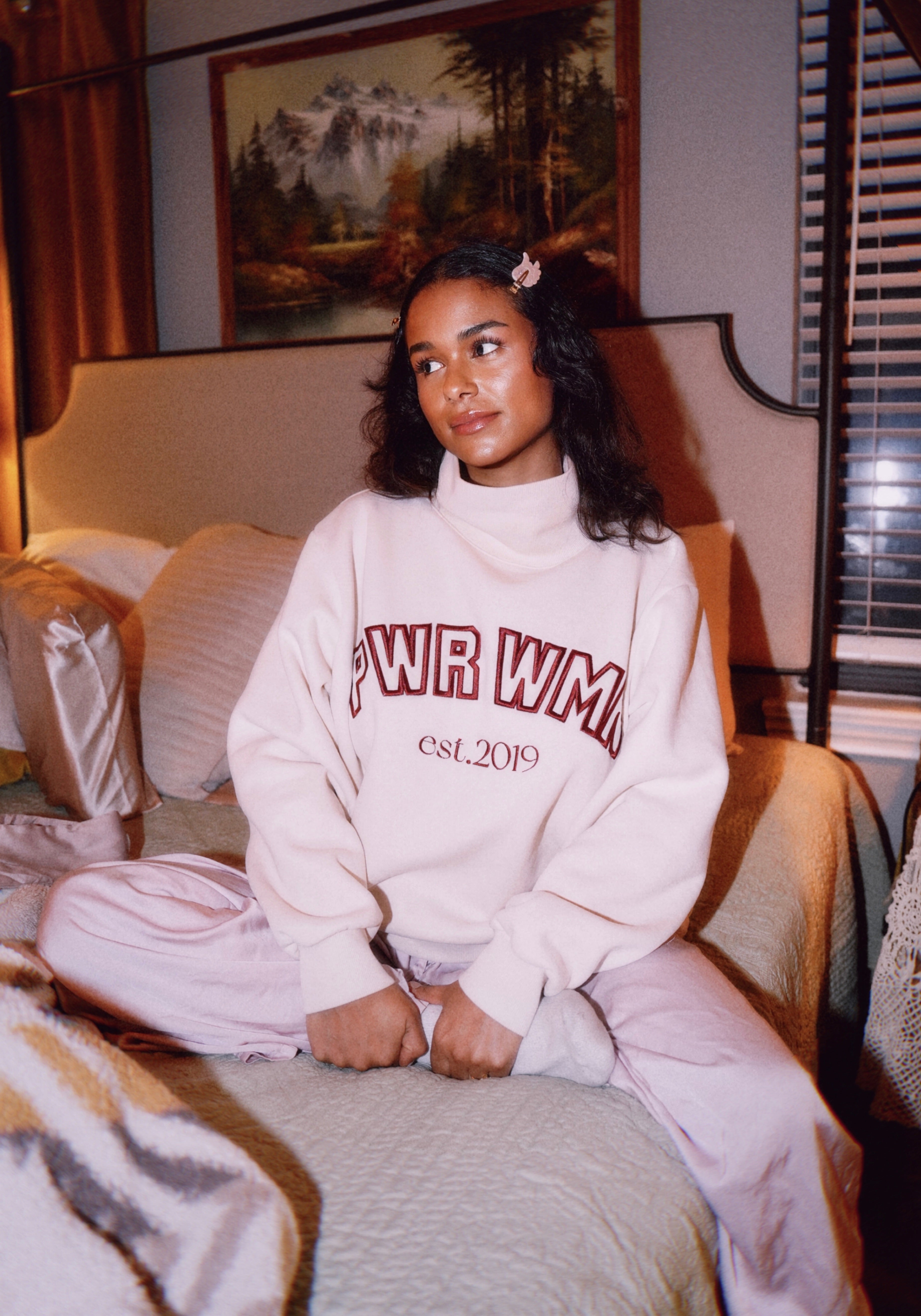 PWR WMN Varsity Classic Mockneck