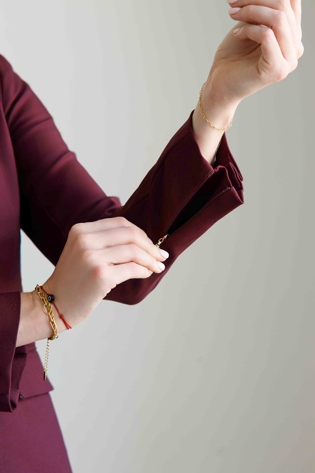 Julie's Summer Wine | Women's Bordeaux Adaptable Blazer