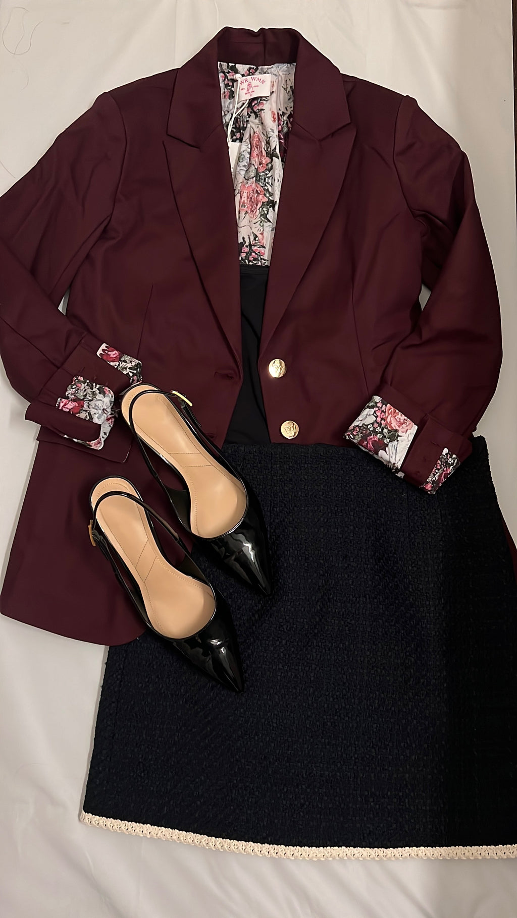 Julie's Summer Wine | Women's Bordeaux Adaptable Blazer