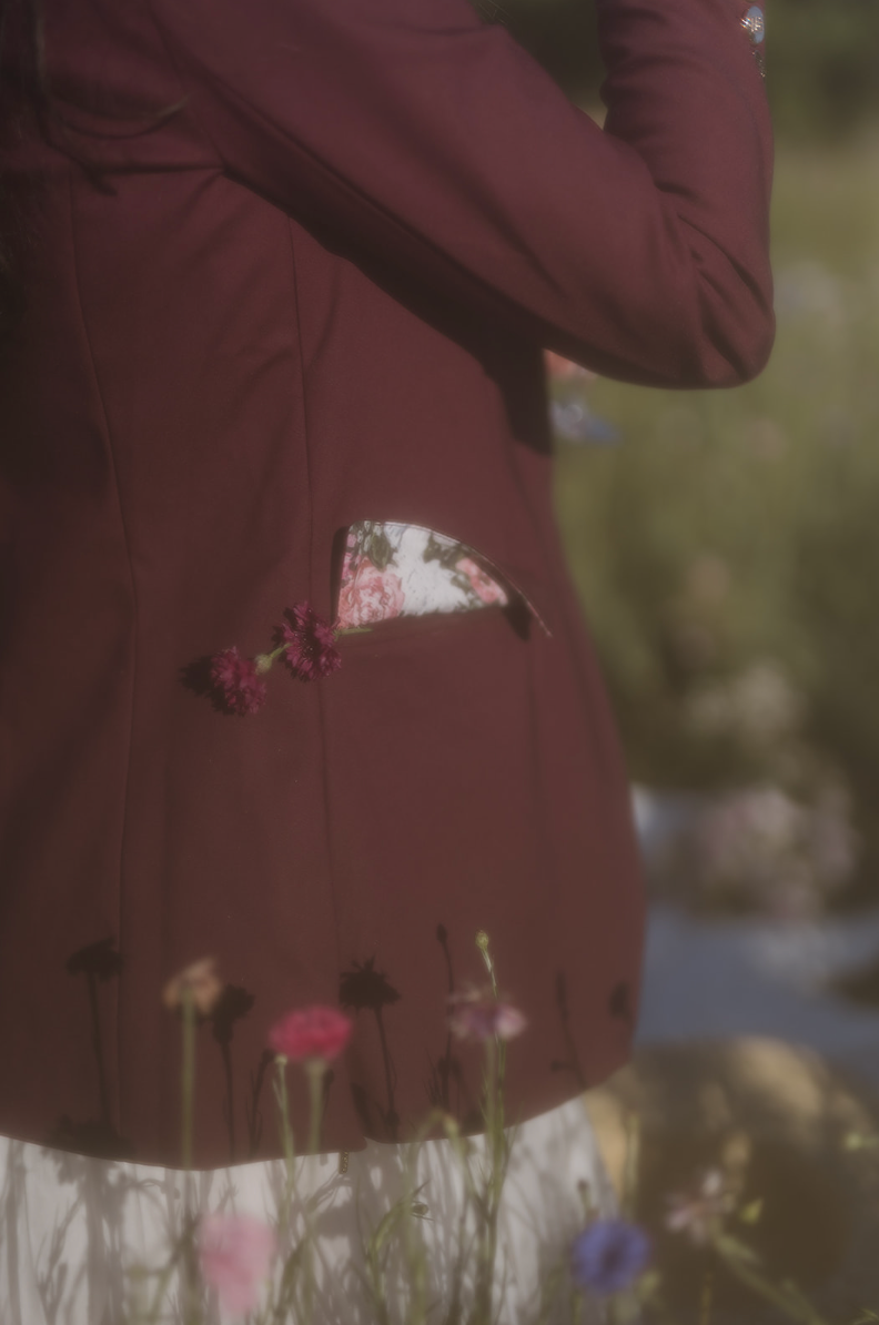 women's eggplant adaptable blazer