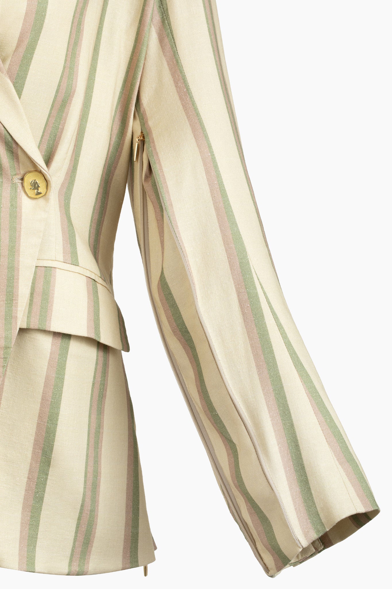 The Bandwidth | Linen Wrap Blazer