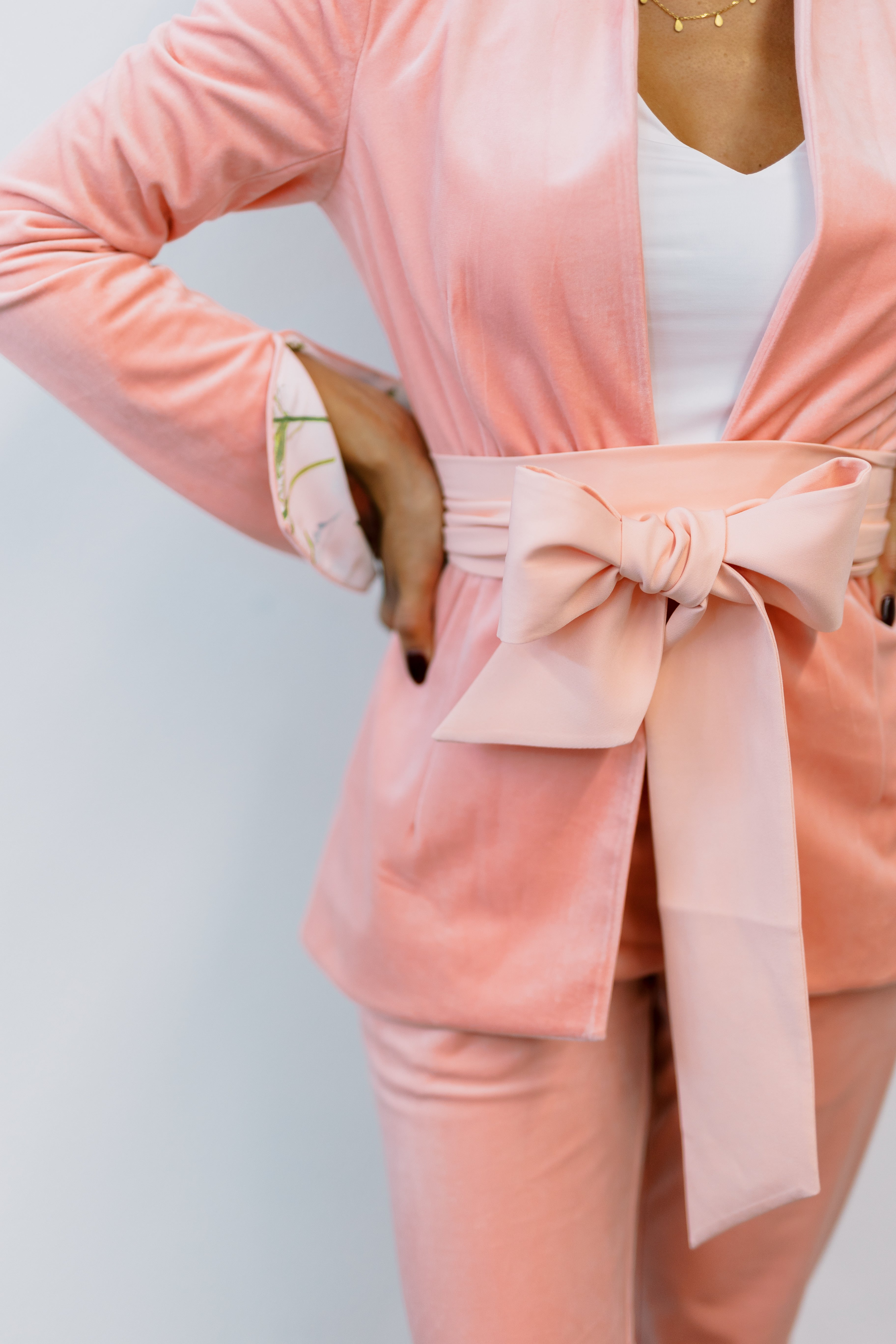 womens pink velvet lounge set, womens pink velvet blazer set, womens velvet suit, womens pink velvet blazer, womens velvet pants