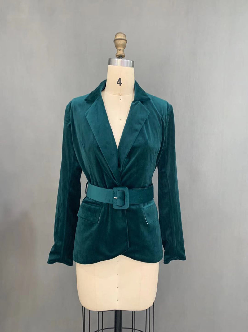 womens green velvet blazer, womens blazer with pockets, female entrepreneur