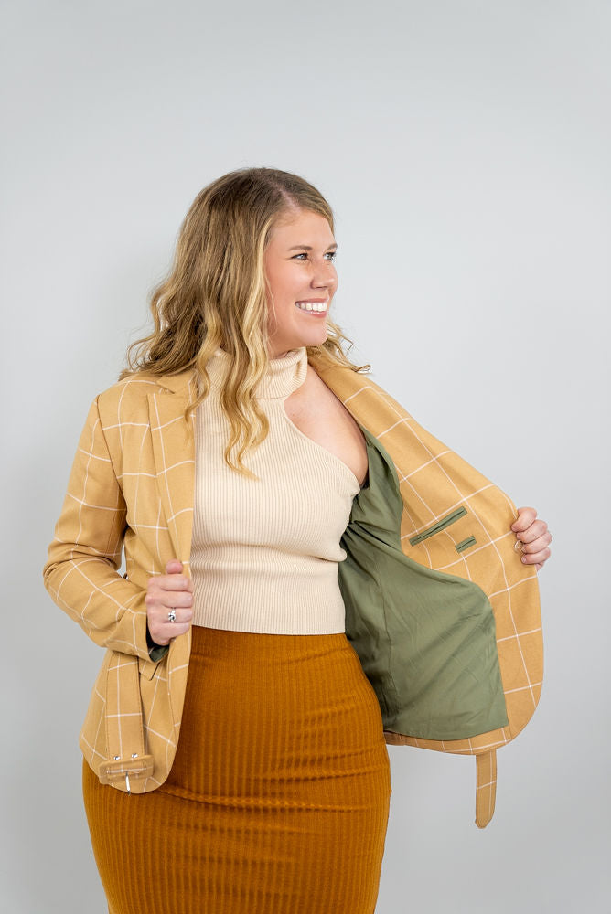 WOMEN'S TAN PLAID BLAZER