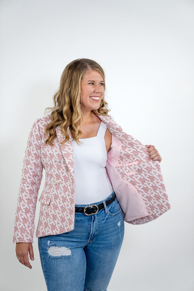 WOMEN'S PINK HOUNDSTOOTH TWEED BLAZER