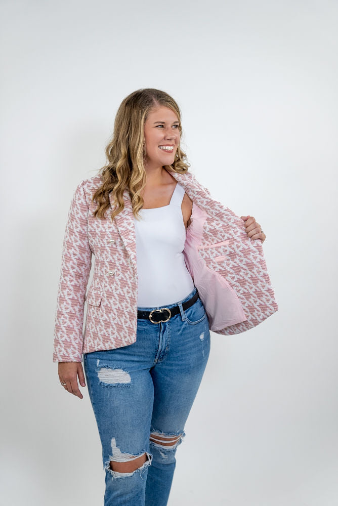 WOMEN'S PINK HOUNDSTOOTH TWEED BLAZER