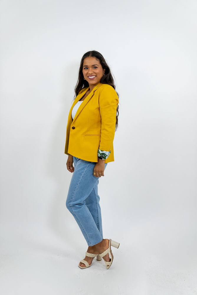 WOMEN'S YELLOW BLAZER